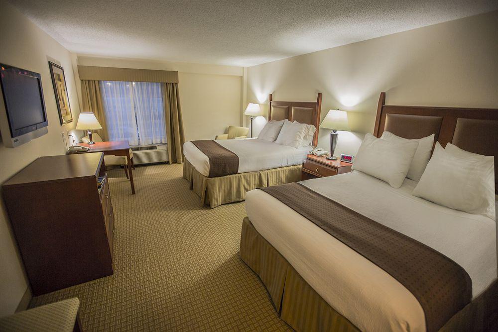 Holiday Inn Express & Suites Asheville Downtown By Ihg Exterior foto