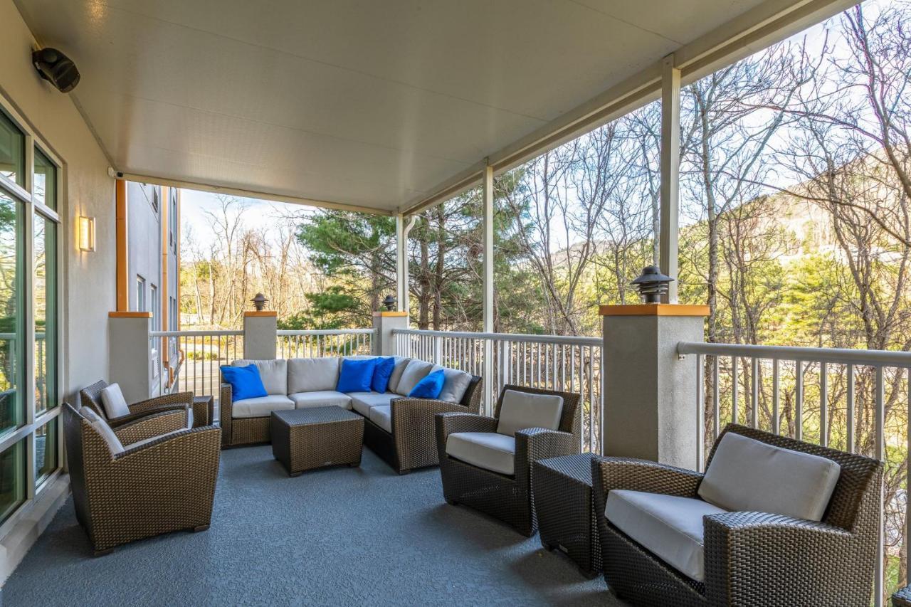 Holiday Inn Express & Suites Asheville Downtown By Ihg Exterior foto